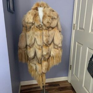 Luxurious Tan Genuine Fox  Fur Coat Cape